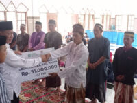 Baznas Salurkan Bantuan 51 Juta Untuk Warga Palakka Terdampak Tanah Longsor