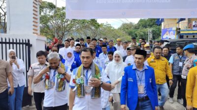 Tak Ingin Ganggu Aktivitas Warga, RAMAH Hanya Diantar Parpol Pengusung dan Simpatisan ke KPU Enrekang