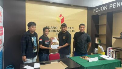 Tim Salah Satu Paslon Bupati Enrekang Kedapatan Bagi-bagi Uang
