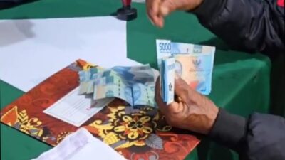 Gerakan Politik Uang Salah Satu Paslon Bupati di Enrekang Semakin Massif
