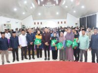 Dukung Penuh Baznas, Bupati Enrekang YR Bagikan Paket Ramadhan