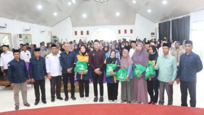 Dukung Penuh Baznas, Bupati Enrekang YR Bagikan Paket Ramadhan