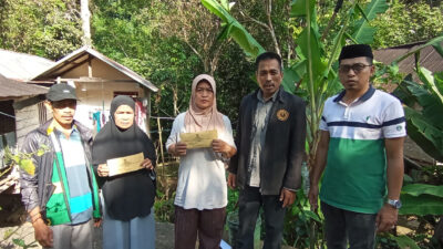 BAZNAS Enrekang Salurkan Bantuan, Korban Puting Beliung di Desa Lebani