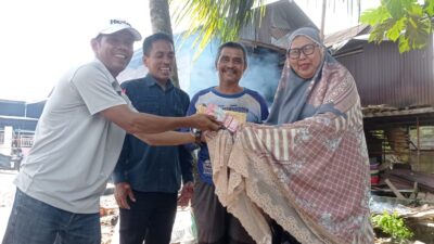 18 Tahun Tinggal di Masjid, Marbot ini Dapat Bedah Rumah dari Baznas Enrekang