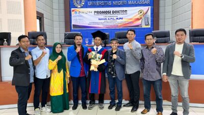 Ismail, Wakil Rektor I UNIMEN Raih Gelar Doktor di PPS UNM
