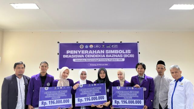 12 Mahasiswa UNIMEN Terima Beasiswa Baznas RI, Total 196 Juta