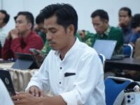 Perkuat Reputasi Digital, Kepala Humas UNIMEN Ikuti Pelatihan Manajemen Reputasi Digital PWM Sulsel